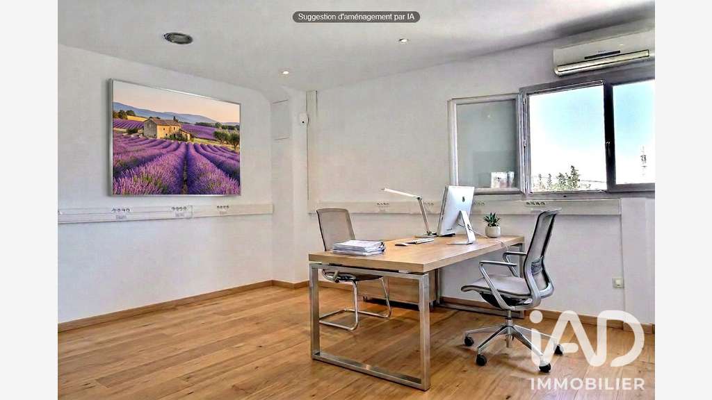 Vente local commercial 153m² à Vedène