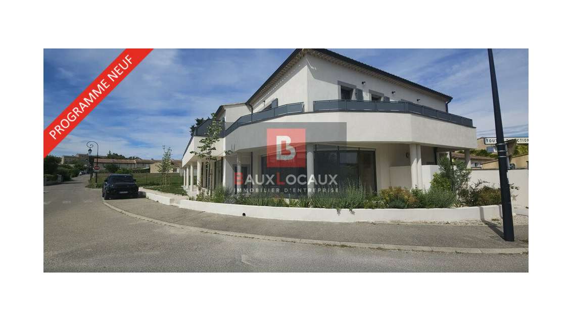 Local commercial 40m² à vendre à Velleron