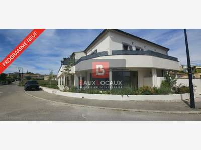 Local commercial 40m² à vendre à Velleron