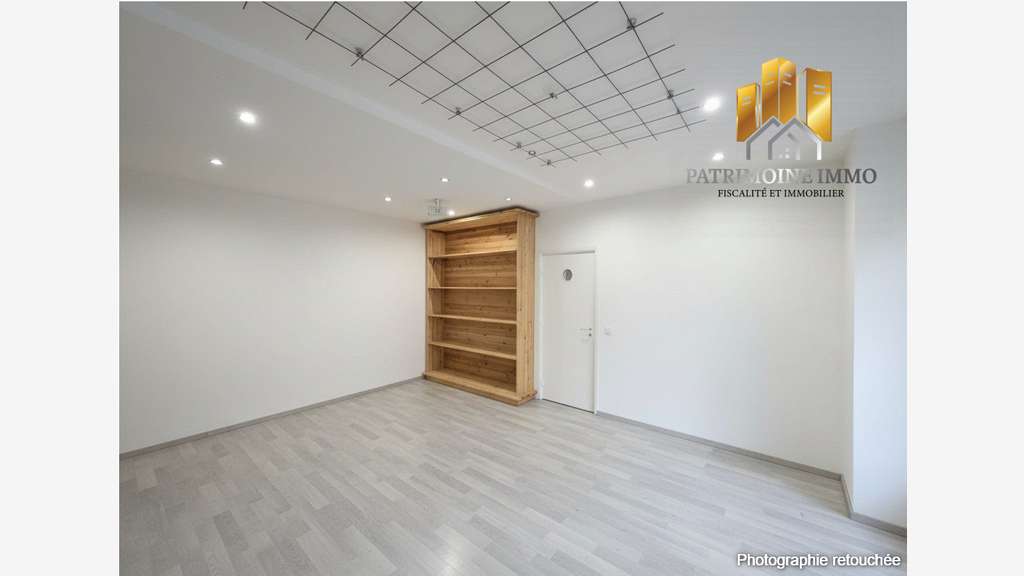 Local commercial de 184m² – Vendôme hypercentre –