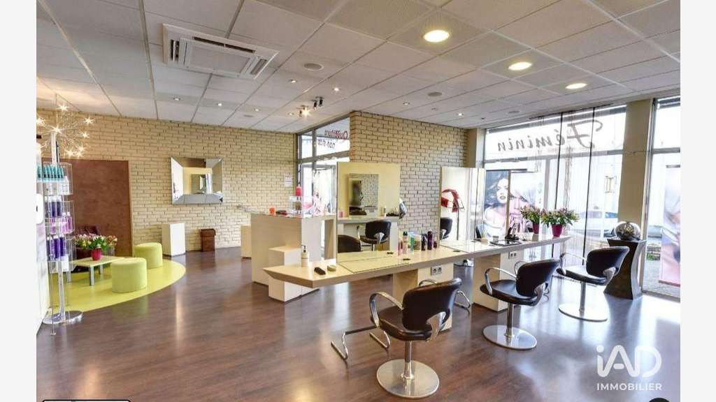 Vente local commercial 90m² à Vesoul