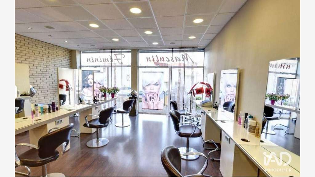 Vente local commercial 90m² à Vesoul