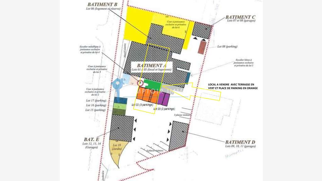A vendre local commercial libre 95m² à Vézeronce