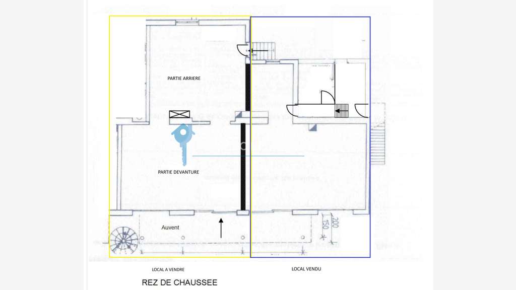 A vendre local commercial libre 95m² à Vézeronce