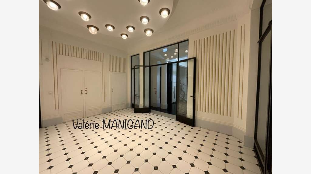 Locaux à vendre à Vichy