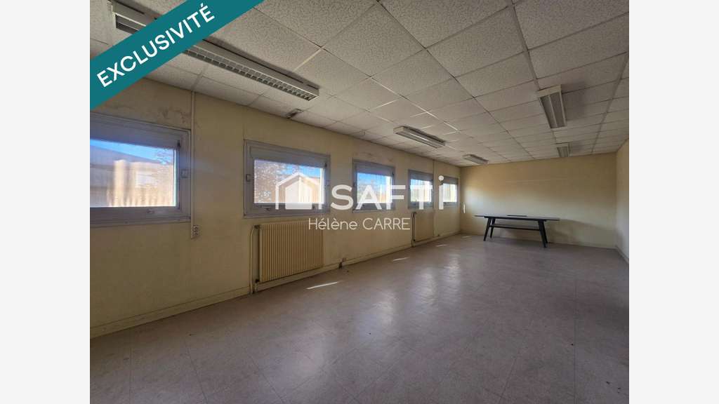 AV bâtiment industriel / commercial 1134m² Vierzon