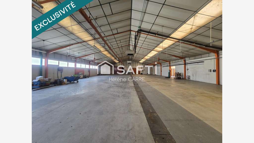 AV bâtiment industriel / commercial 1134m² Vierzon