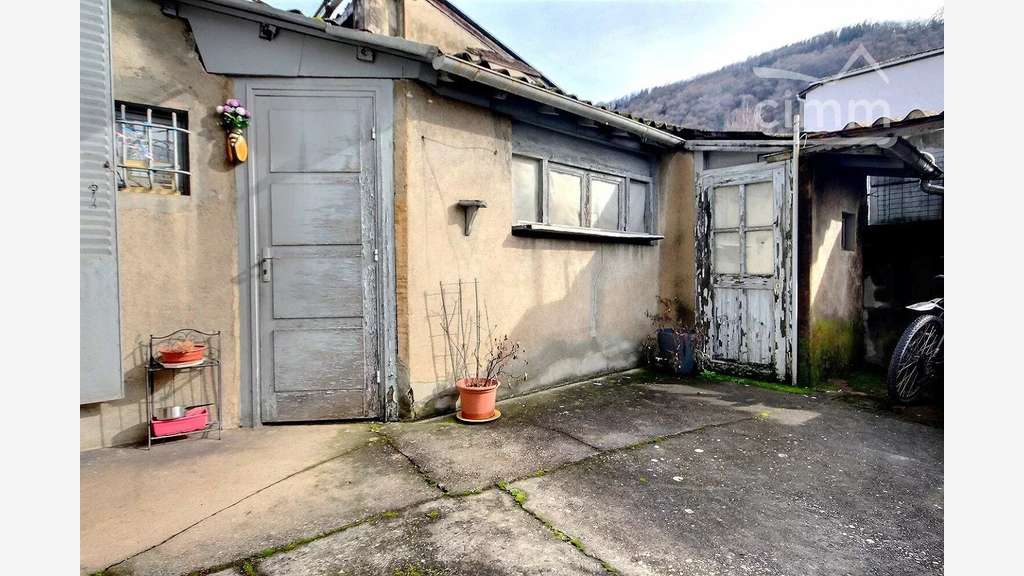 A vendre local commercial de 71m² à Villard-Bonnot
