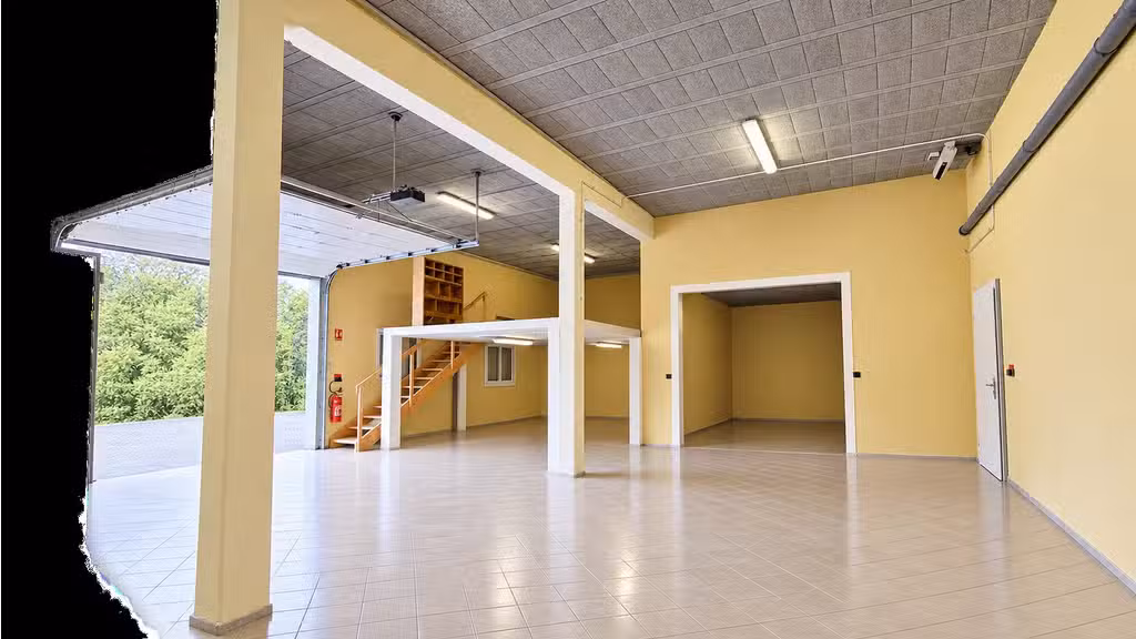 Vente local industriel bureaux et atelier à Villaz