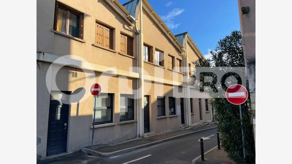 A vendre bureaux de 140m² à Villefranche sur Saône