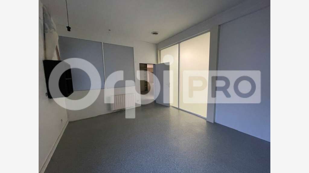 A vendre bureaux de 140m² à Villefranche sur Saône