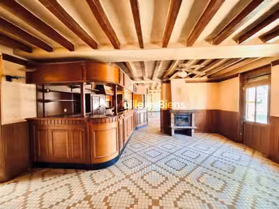 Vente ensemble immobilier de 234m² à Villemandeur