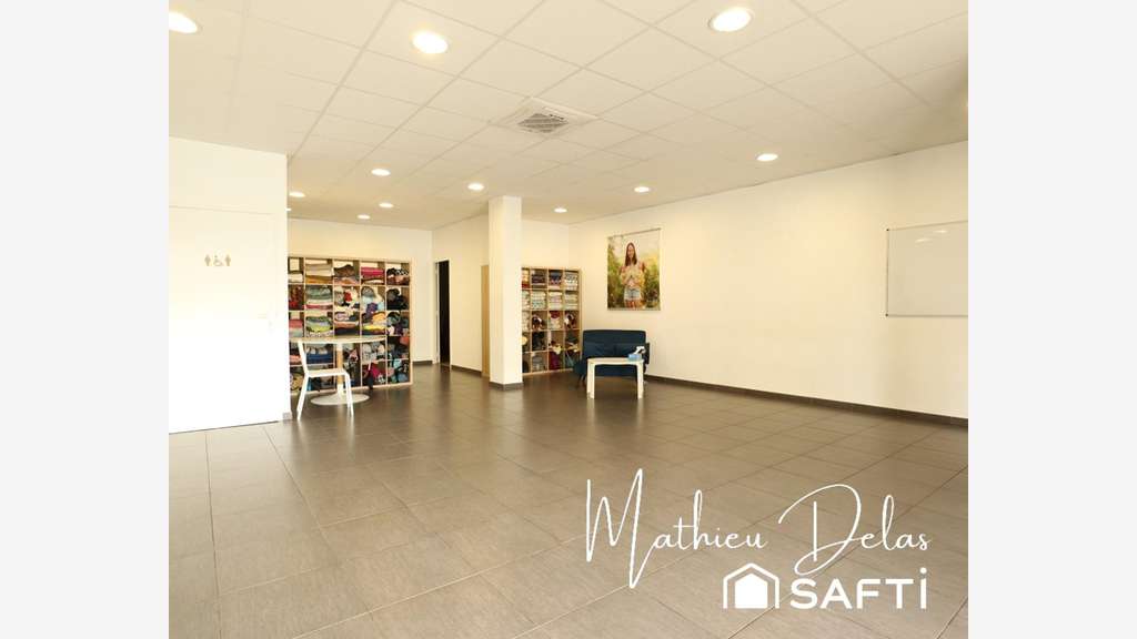 Vente local commercial de 80m² à Villenave-d'Ornon