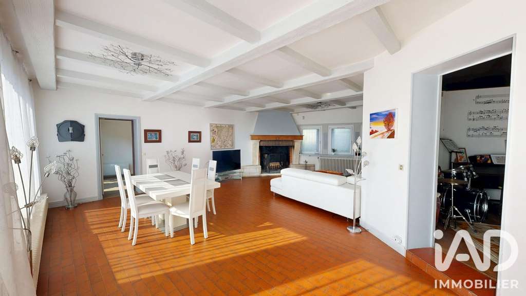 Local commercial à Villenoy