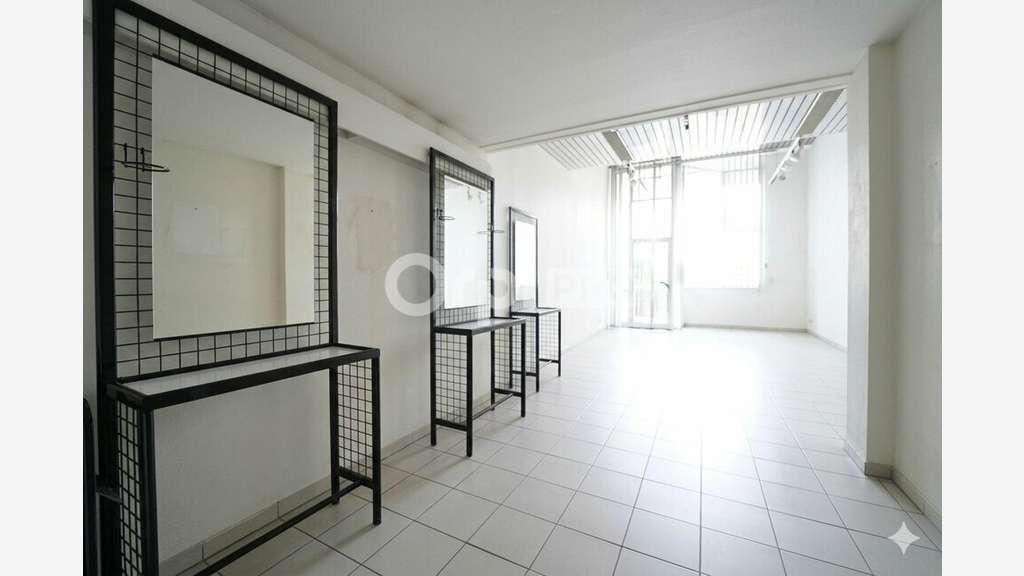 Local commercial à vendre 71m² à Villeurbanne