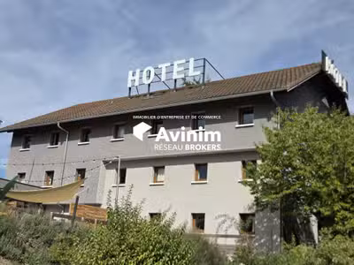 HÔTEL-RESTAURANT À VENDRE – MURS & FONDS DE COM
