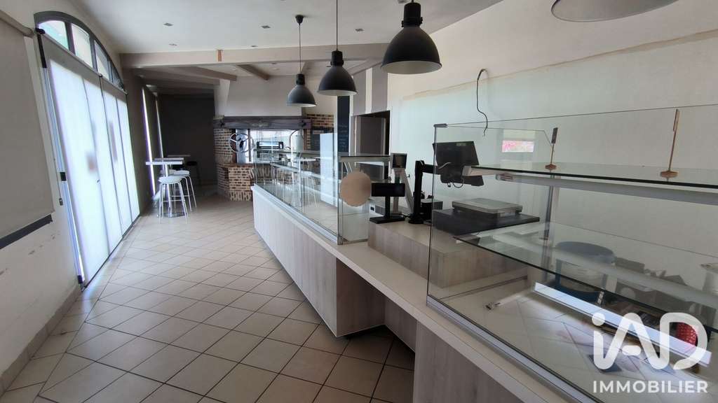 Cède local commercial 202m² à Viodos-Abense-de-Bas