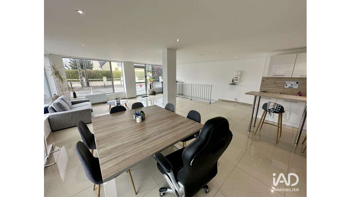 Vente local commercial rénové à Viry-Châtillon