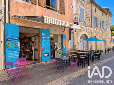 Local commercial à Vogüé