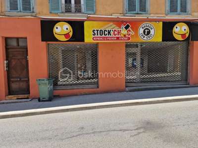Vente murs commerciaux de 217m² à Voiron centre