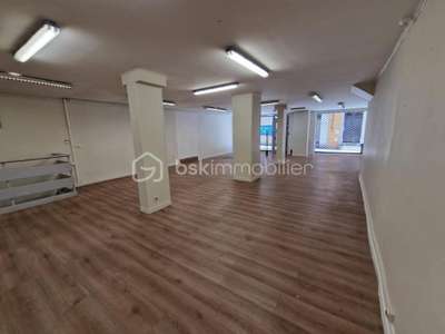 Vente murs commerciaux 217m² à Voiron centre