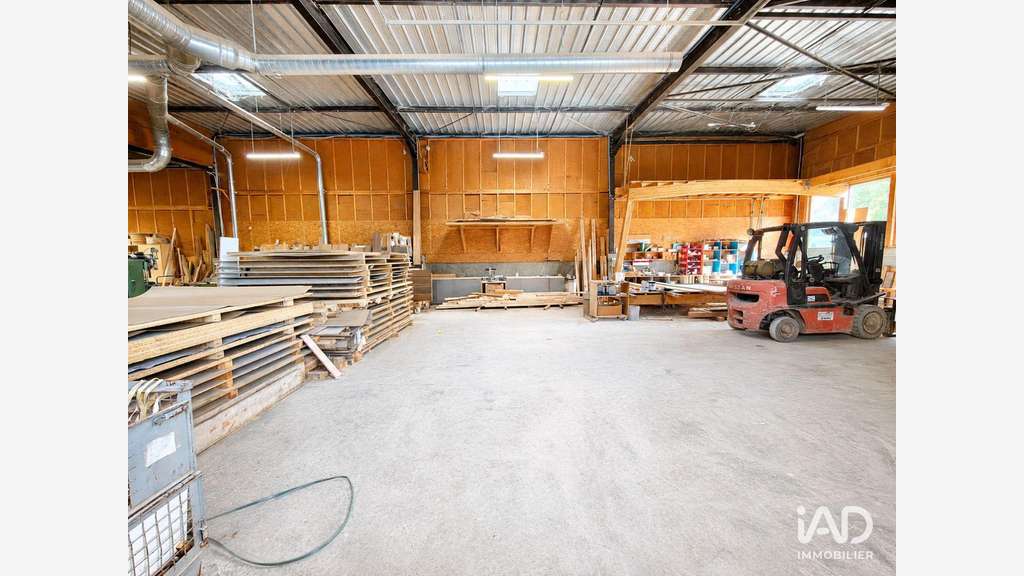 Vente local d'activités 693m² à Wiwersheim