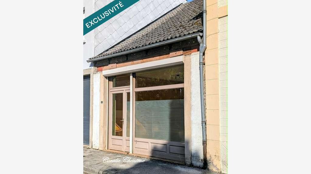 Vente local commercial rénové à Ydes