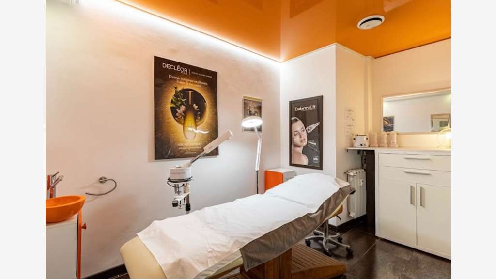 Vente local commercial 98m² à Cannes Montfleury