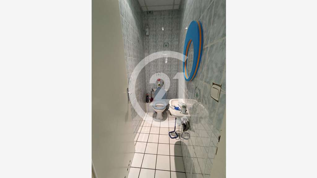 Vente local commercial 110m² à Valence centre