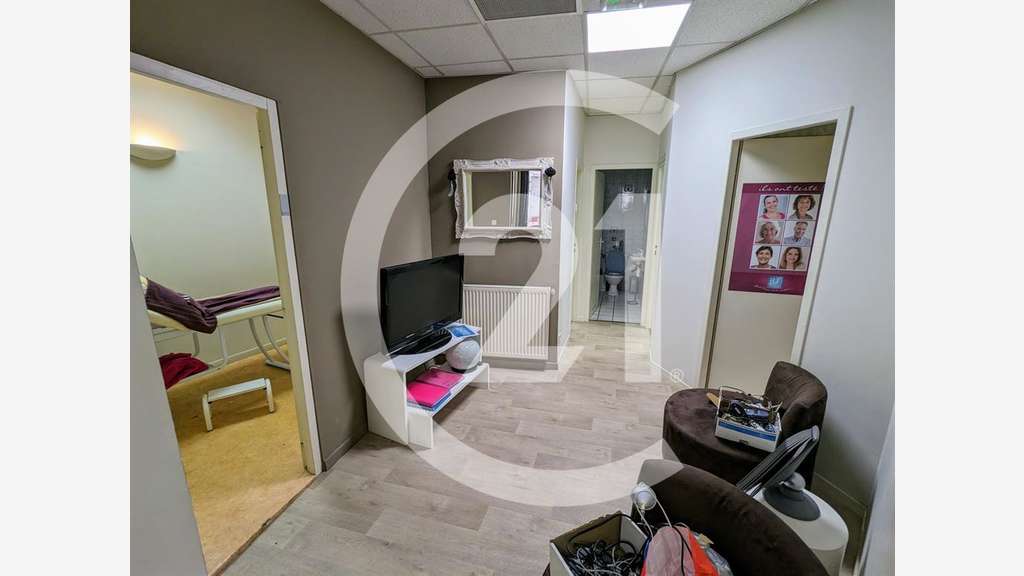 Vente local commercial 110m² à Valence centre