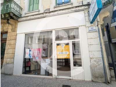 Vente local commercial 110m² à Valence centre
