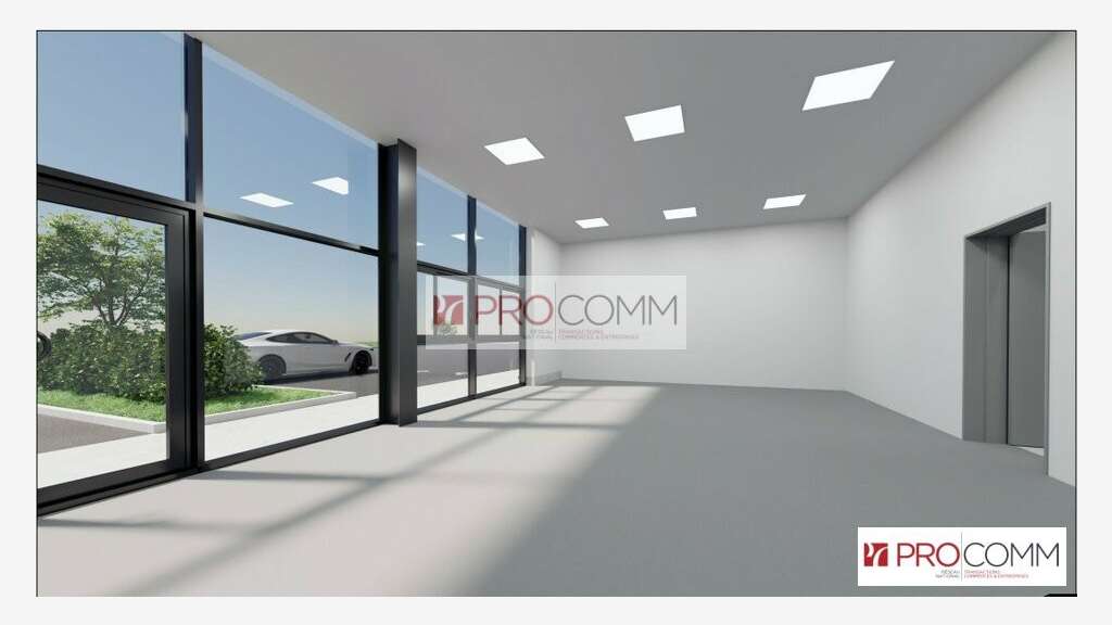 Local commercial 310m² à vendre à Chartres