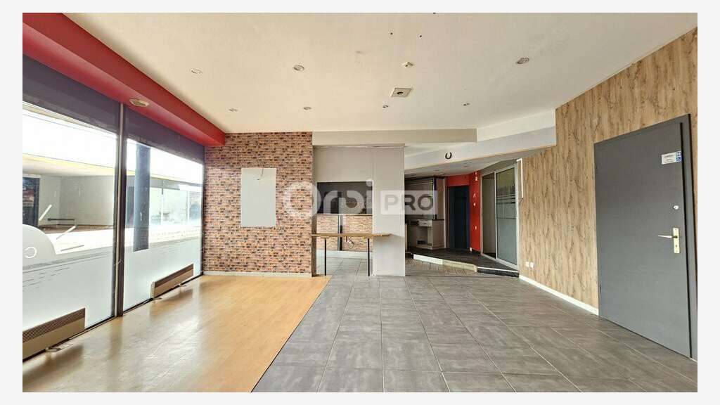 Local commercial 590m² à vendre à Colmar centre