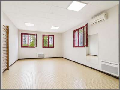 Vente local professionnel 108m² à Colomiers