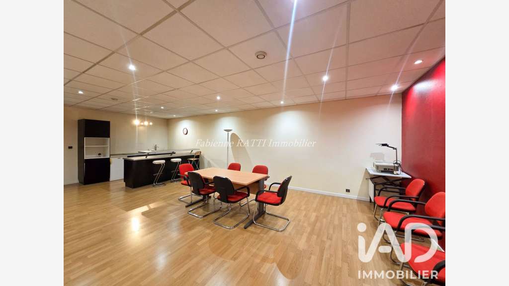 Vente local commercial à Courbevoie
