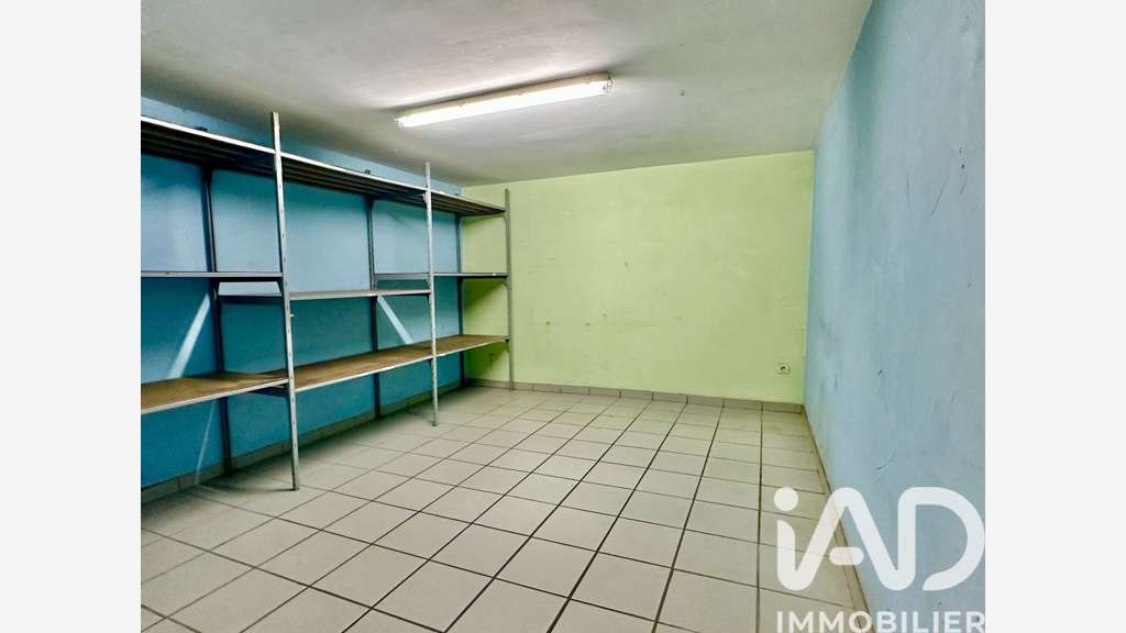 Vente local commercial 160m² à Couzeix