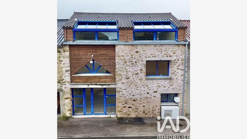 Vente local commercial 160m² à Couzeix