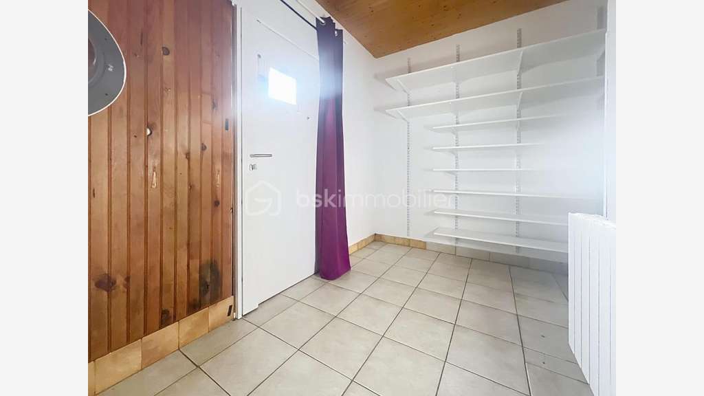 Vente local 58m² à Crolles Place des Passages