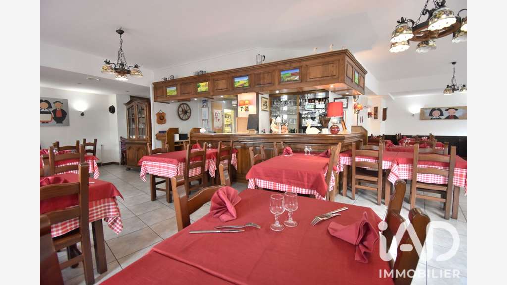 Vente murs ancien restaurant 146m² à  Forbach