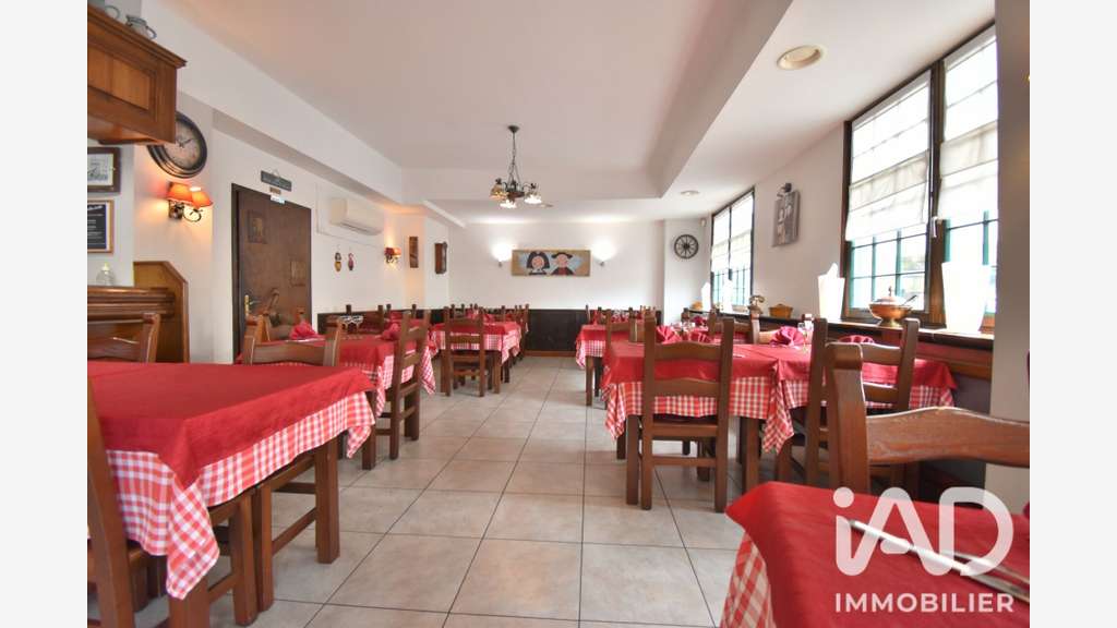 Vente murs ancien restaurant 146m² à  Forbach