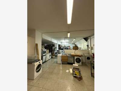 A vendre local commercial de 325m² Marseille 13003