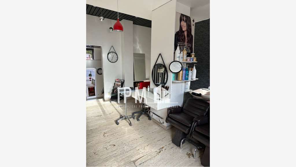 Vente local commercial de 80m² à Marseille 13004