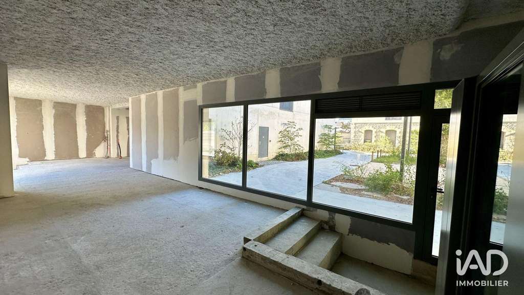 Vente local brut 87m² à Bordeaux Bastide-Niel