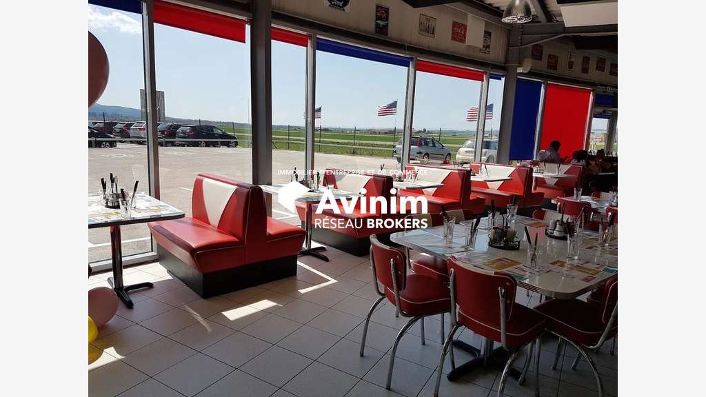 Vente local multi activité 1060m² à Pontarlier