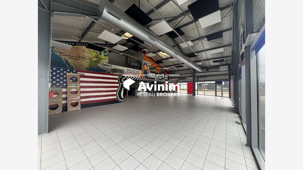 Vente local multi activité 1060m² à Pontarlier