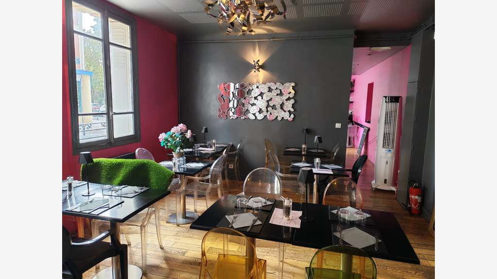 Vente murs occupés en angle à Boulogne 