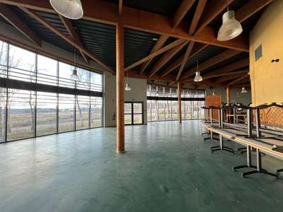 Vente local commercial 951m² à Eyrein en Corrèze