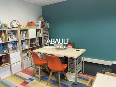 A vendre local commercial libres 50m² à Frouzins