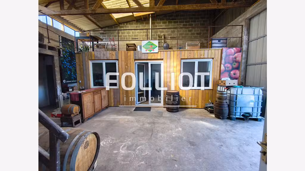 A vendre local commercial 250m² Gavray-sur-Sienne