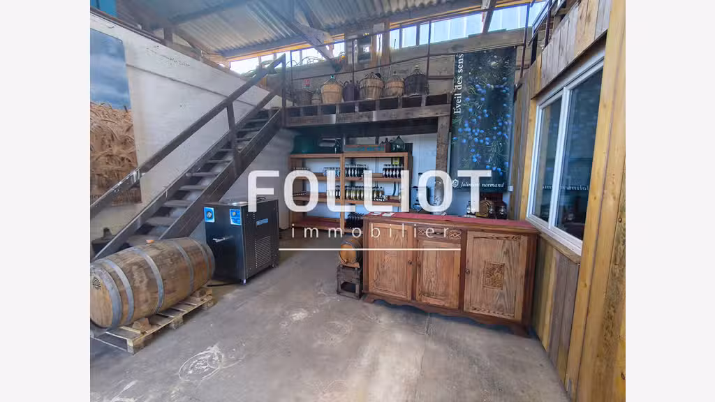 A vendre local commercial 250m² Gavray-sur-Sienne